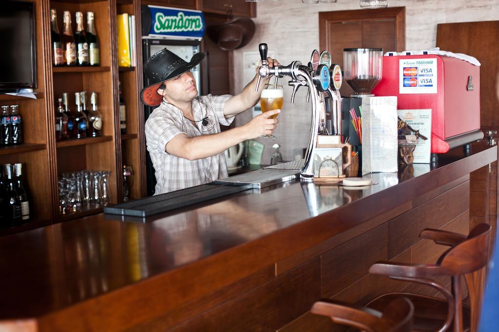 Hotel Cowboy Oděsa Exteriér fotografie